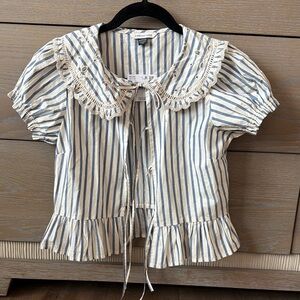 American Eagle tie front top